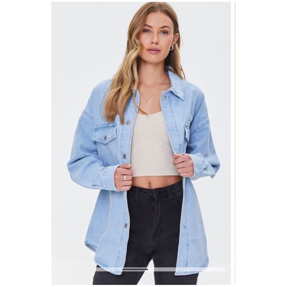 Forever 21 Denim Curved-Hem Shacket Size Small - Picture 8 of 11